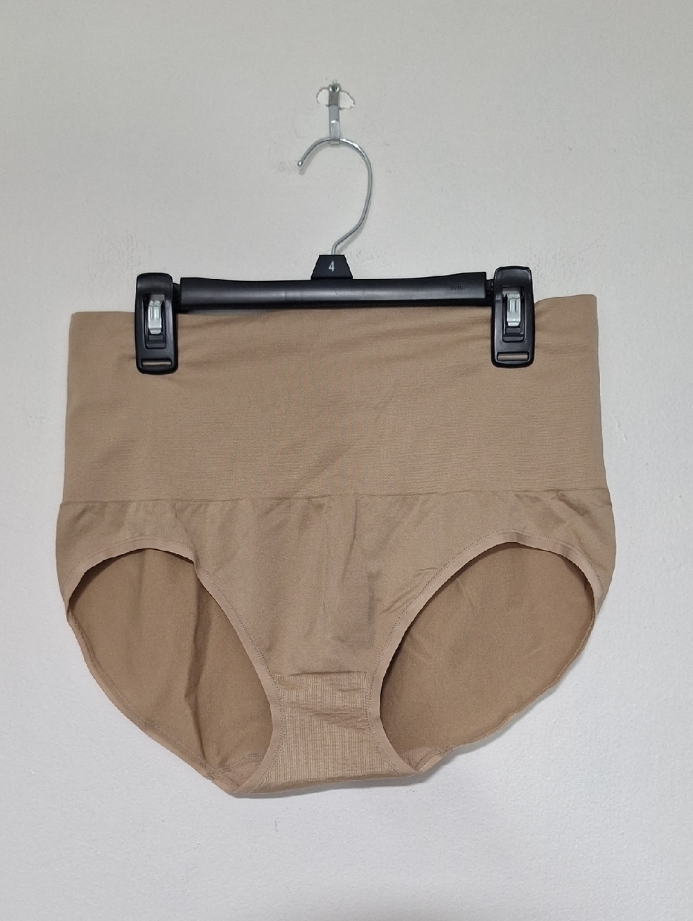 Yummie High-Waist Shaping Briefs - Nude